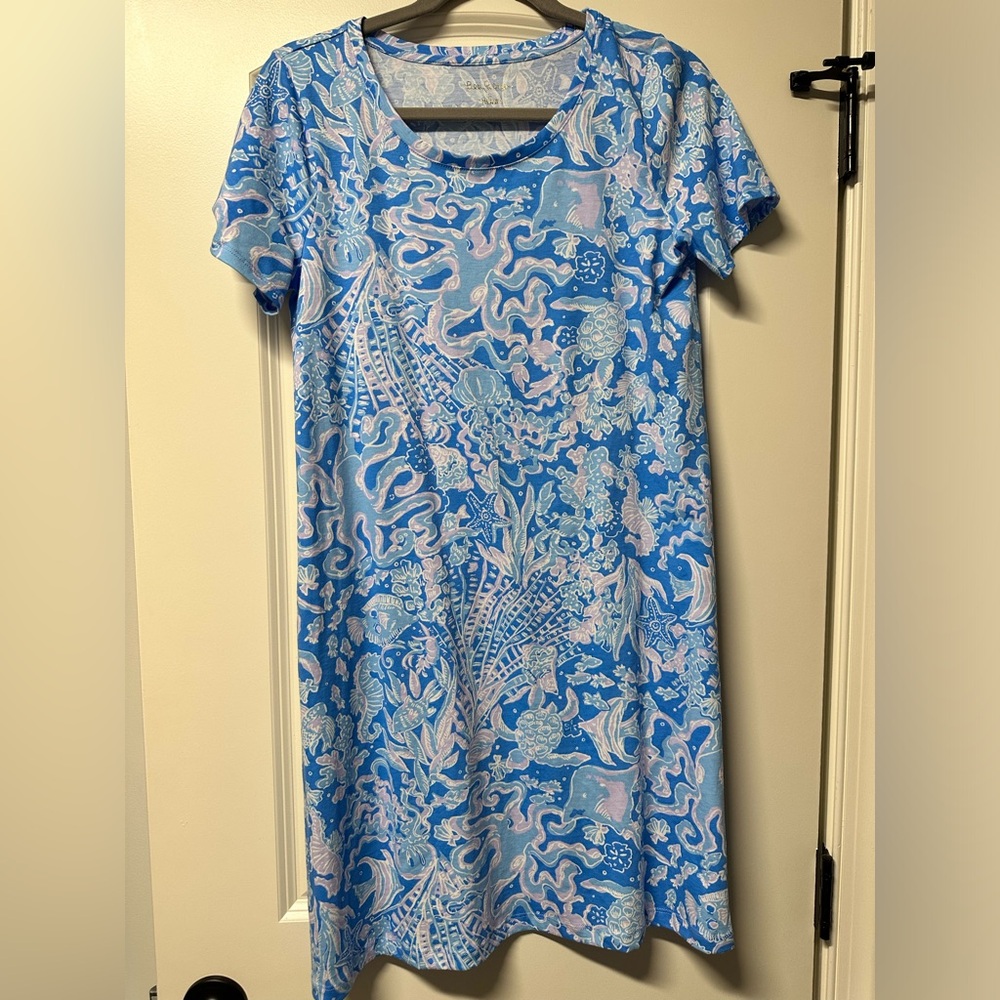 Size small Lilly Pulitzer tshirt dress worn once